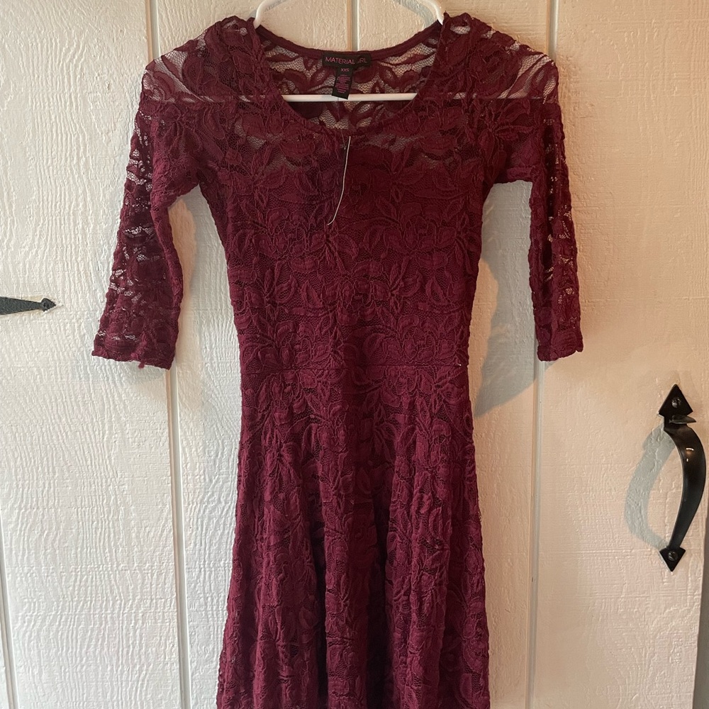 !BRAND NEW! Formal Lace Dress